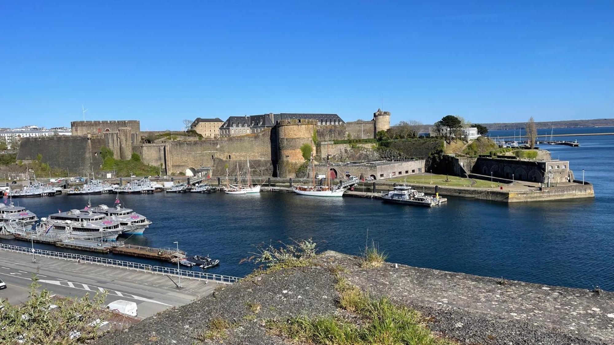Brest And Breakfast Vue Mer المظهر الخارجي الصورة